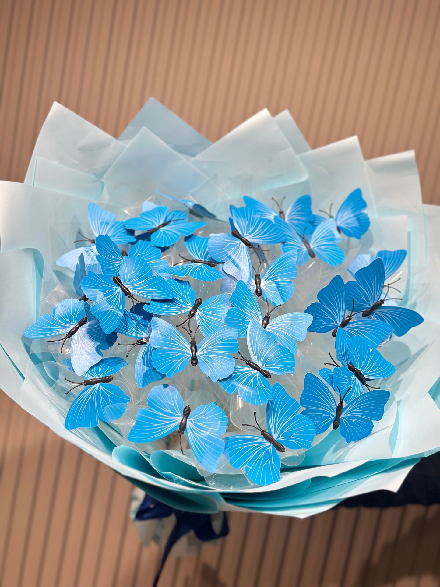 Mavi Işıklı Kelebek Buketi | 35 Adet Tek Kanatlı Kelebek Tasarımı 💙🦋