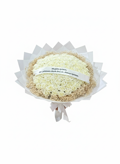 99 Beyaz Gül – “Bir Gülümüz Eksik, Onu da Almaya Geldim” Buketi