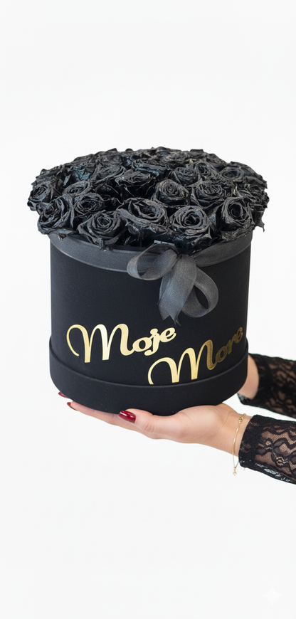 Zarafetin Koyu Tonu: Siyah Gül Aranjmanı